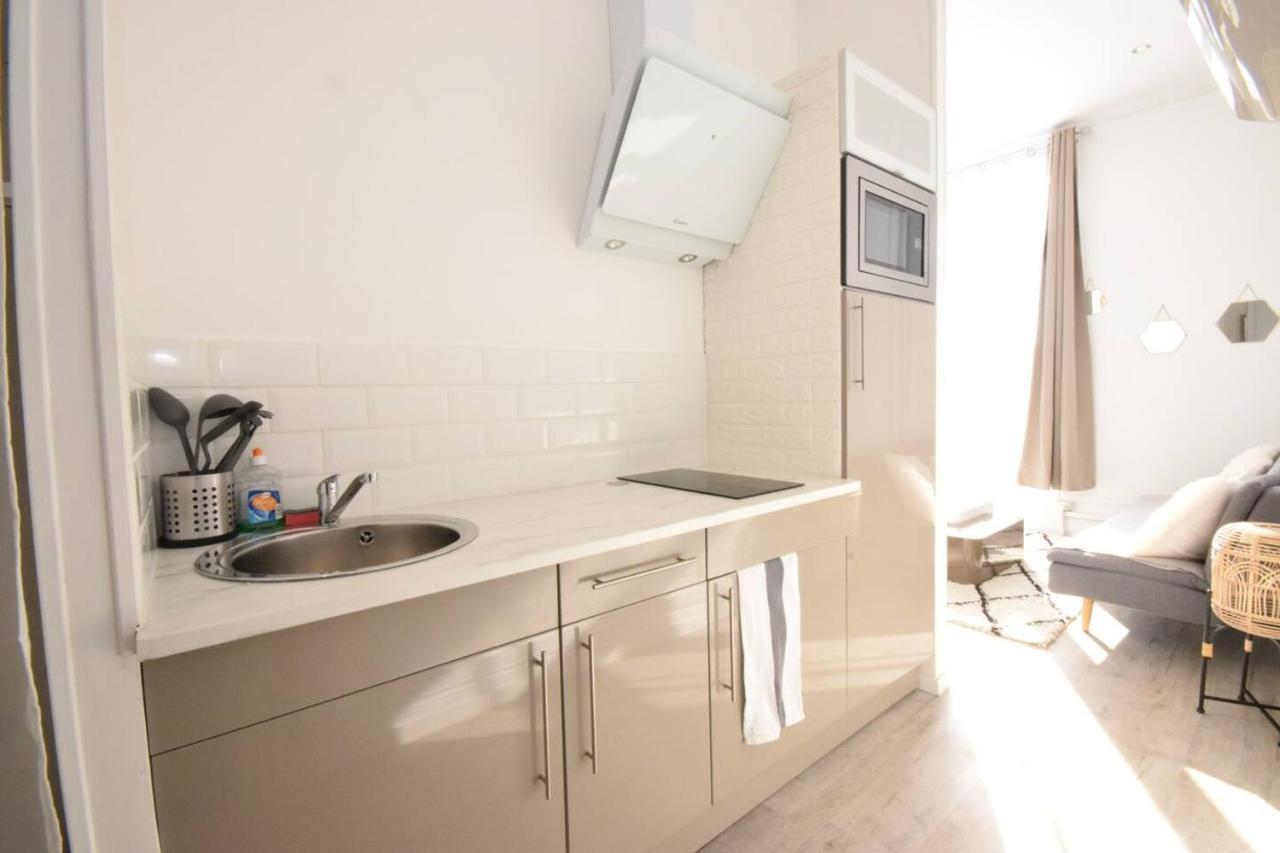 DESIGN APPART - HYPER CENTRE - TRAM - FREE WIFI - leRelaisdOdile21 Valenciennes Extérieur photo